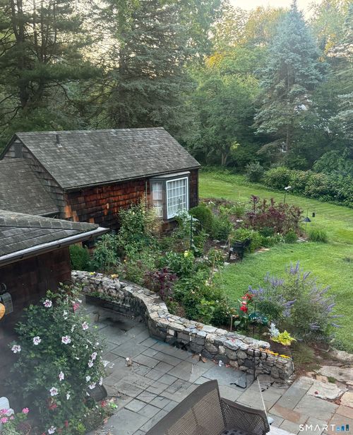 151 Skunk Ln, Wilton, CT, 06897-2723 | Card Image