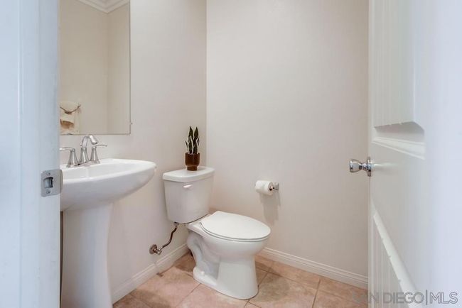 908 Hydra Ct, House other with 4 bedrooms, 4 bathrooms and 8 parking in San Marcos CA | Image 27