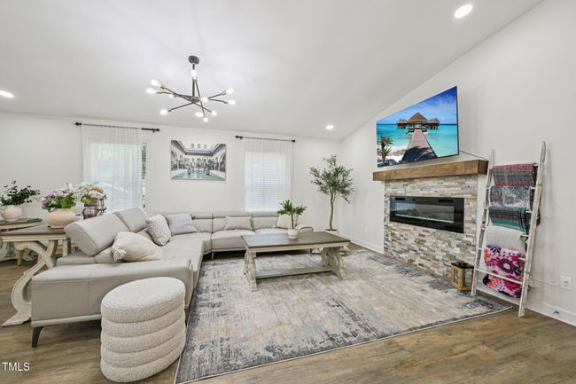 4-web-or-mls-Suterland Rd-2406-004 | Image 4