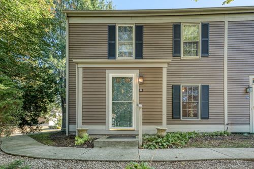 32-32 Newberry Ln, Glastonbury, CT, 06033-2069 | Card Image