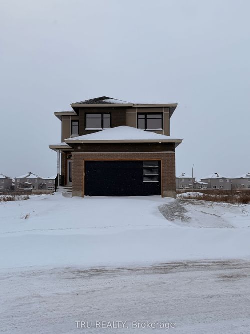 {{alt}} | Card Image