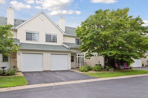 477 Aqua Cir, Lino Lakes, MN, 55014-2714 | Card Image