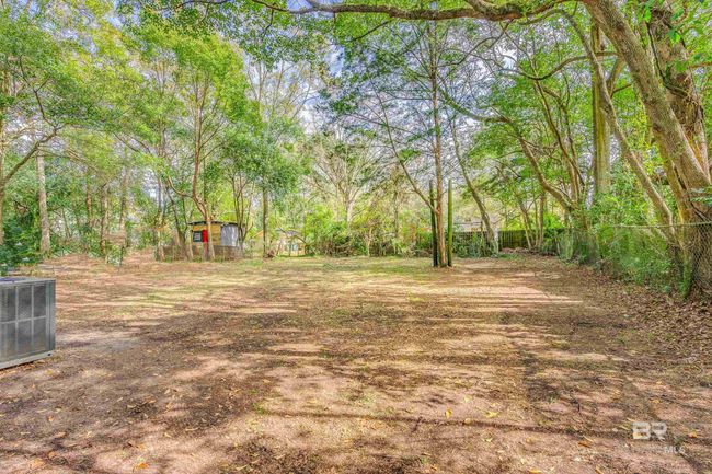 Yard | Image 25