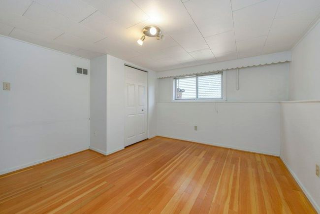 104 E 24 Th Ave, House other with 4 bedrooms, 2 bathrooms and 1 parking in Vancouver BC | Image 25