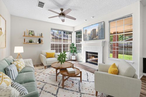 2721 Little Elm Trl, Cedar Park, TX, 78613-5262 | Card Image