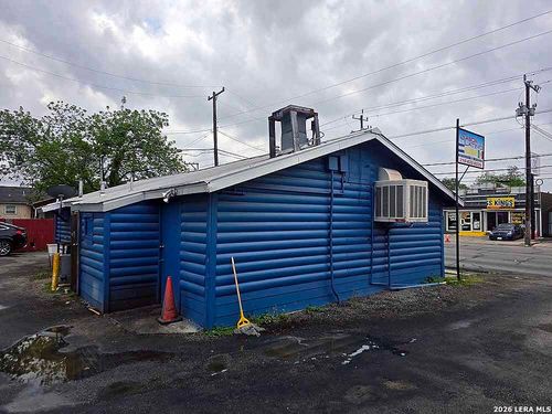 298 El Monte Blvd, San Antonio, TX, 78212-1201 | Card Image