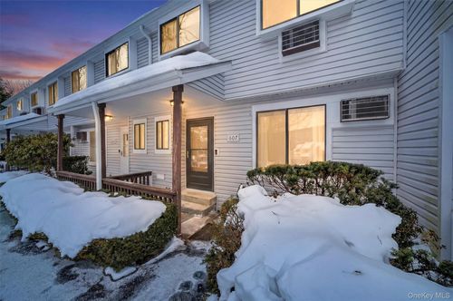 607 Mountain Laurel Dr, Monroe, NY, 10950-5107 | Card Image