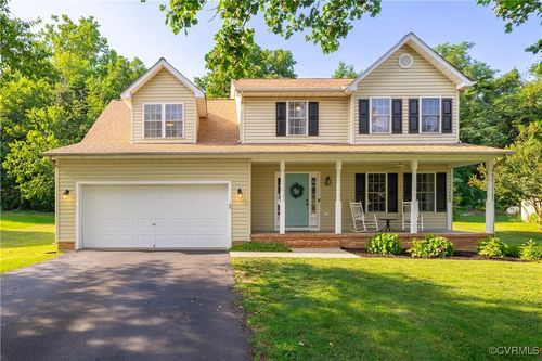 175 Roper Dr, Bowling Green, VA, 22427-9451 | Card Image