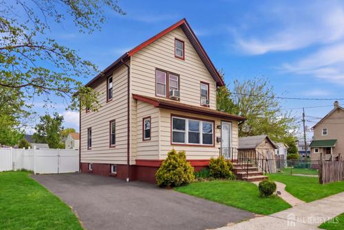 2 Lillian Ter, Woodbridge, NJ, 07095-3322 | Card Image