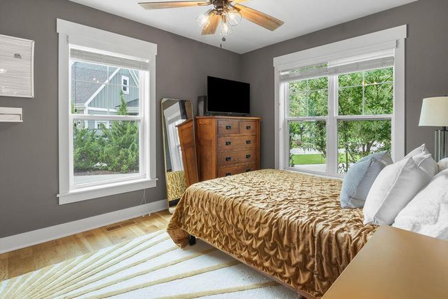 474 Park Court, House other with 4 bedrooms, 3 bathrooms and null parking in Hartland WI | Image 34