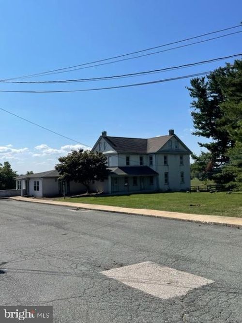 1600 Potshop Rd, EAGLEVILLE, PA, 19403-4638 | Card Image