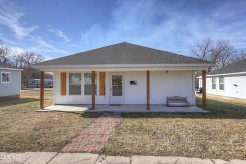 506 N Tennessee Ave, Carterville, MO, 64835-1019 | Card Image