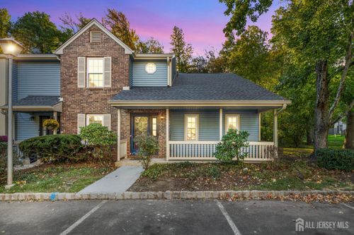 206 Ash Ct, MONMOUTH JUNCTION, NJ, 08852-2132 | Card Image