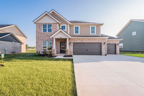 9949 Creamery Ln, Bowling Green, KY, 42101-6369 | Card Image