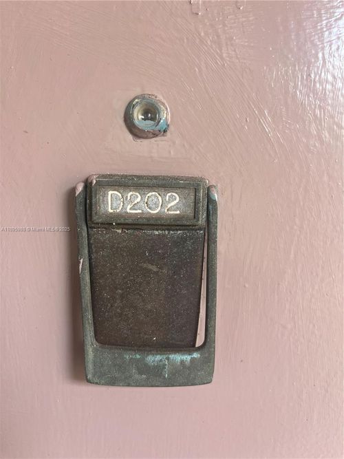 apt-d202-2800 Nw 56th Ave, Lauderhill, FL, 33313-8421 | Card Image