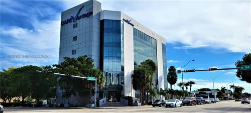 ste-312-4445 W 16th Ave, Hialeah, FL, 33012-7139 | Card Image