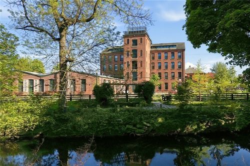 303-532 Kinsley Ave, Providence, RI, 02909-1000 | Card Image