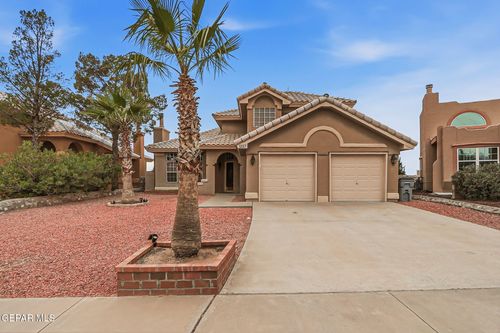 1117 W Bend Ln, El Paso, TX, 79912-7635 | Card Image