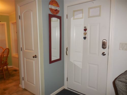 913 Selinger Avenue, Erie, PA, 16505 | Card Image