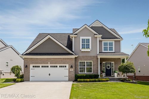 860 N Mill St, South Lyon, MI, 48178-1297 | Card Image