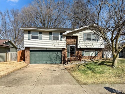 12 Champlain Dr, Springfield, IL, 62707-9316 | Card Image