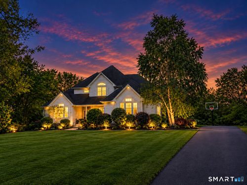 52 Stonewall Rd, Salem, CT, 06420-4135 | Card Image