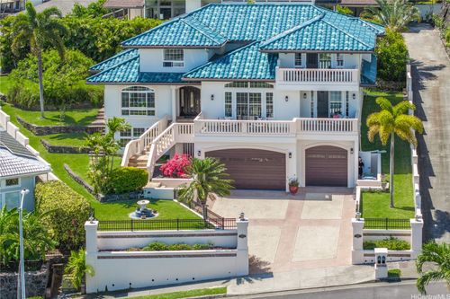 1295 Aulepe St, Kailua, HI, 96734-4102 | Card Image