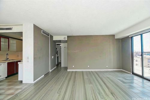 1104-700 Richards St, Honolulu, HI, 96813-4618 | Card Image