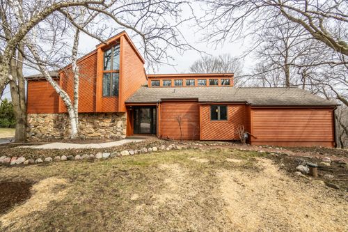 3113 Rolaine Pkwy, Hartford, WI, 53027-9511 | Card Image