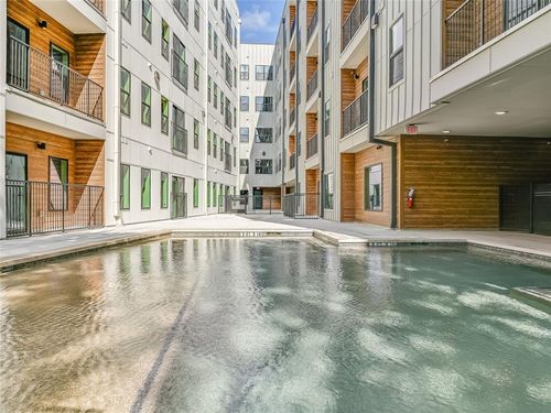 apt-217-2500 Longview St, Austin, TX, 78705-4292 | Card Image