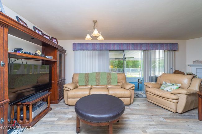 131 Crestwood Dr, House other with 3 bedrooms, 2 bathrooms and null parking in Interlachen FL | Image 18