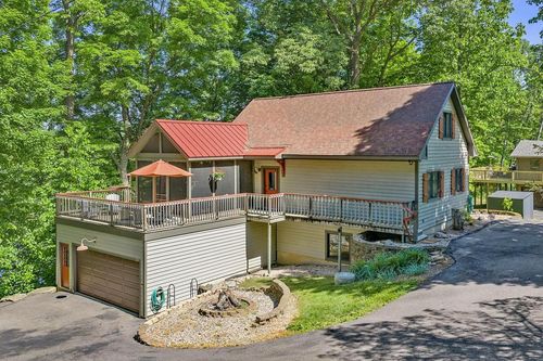 S609 E Redstone Dr, La Valle, WI, 53941-9224 | Card Image