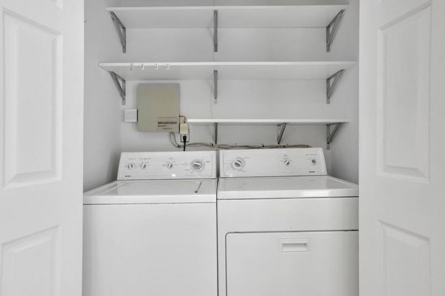 1363 Sheffield Glen Way Ne, Condo with 2 bedrooms, 3 bathrooms and null parking in Atlanta GA | Image 13
