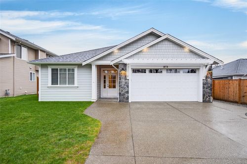 873 Aspen Rd, Comox, BC, V9M4H9 | Card Image