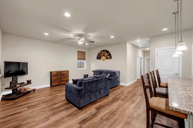904 Central Blvd, House other with 3 bedrooms, 2 bathrooms and null parking in Bertram TX | Image 8