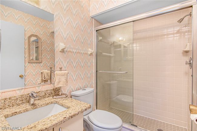 Master Bathroom | Image 6