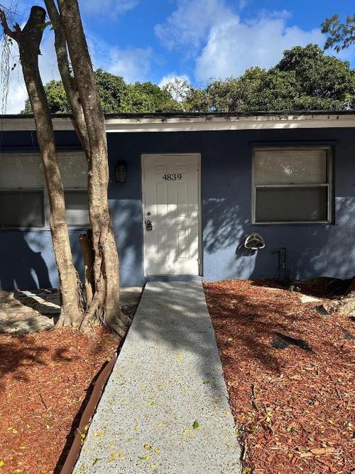 4839-4833 Serafica Dr, Lake Worth, FL, 33461-5507 | Card Image