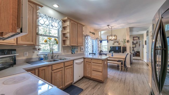 7 Ruth Ct, House other with 5 bedrooms, 4 bathrooms and null parking in Absecon NJ | Image 21