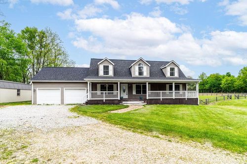 8950 Woodhaven Rd, Johnstown, OH, 43031-9111 | Card Image