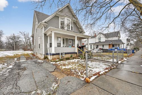 1501 Fernwood Avenue, Toledo, OH, 43607 | Card Image