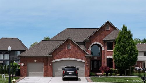 15330 Prentice Ct, Macomb, MI, 48042-5826 | Card Image