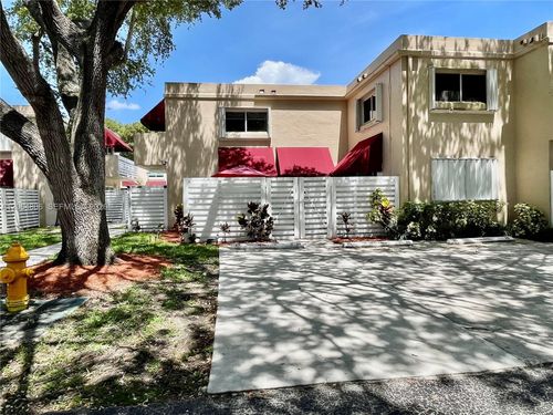 14327 Sw 97th Lane, Miami, FL, 33186 | Card Image