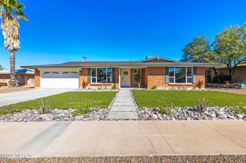 9323 E Magdalena Road, Tucson, AZ, 85710 | Card Image