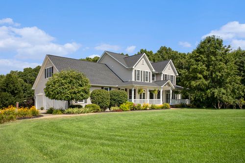 13028 Harper Xing, Battle Creek, MI, 49014-7304 | Card Image