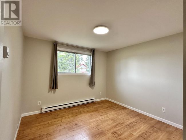 1036 7 Th Ave, House other with 2 bedrooms, 1 bathrooms and null parking in Valemount BC | Image 6