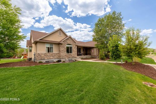 566 Wild Willow Dr, Kamas, UT, 84036-9215 | Card Image