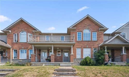 543 Victoria Rd N, Guelph, ON, N1E7M3 | Card Image