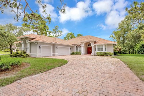 9532 Shadow Ln, Fort Pierce, FL, 34951-2934 | Card Image