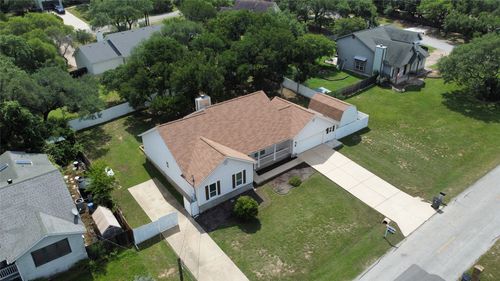203 Dunkeld Dr, Spicewood, TX, 78669-2131 | Card Image
