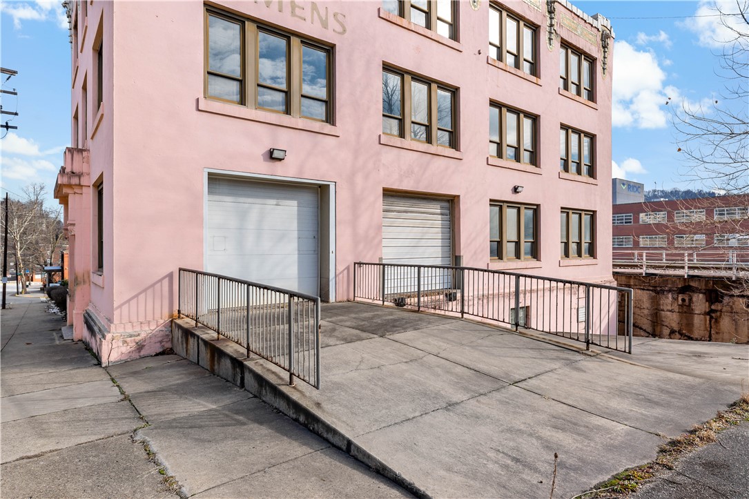 Commercial Sale in E Pittsburgh 4